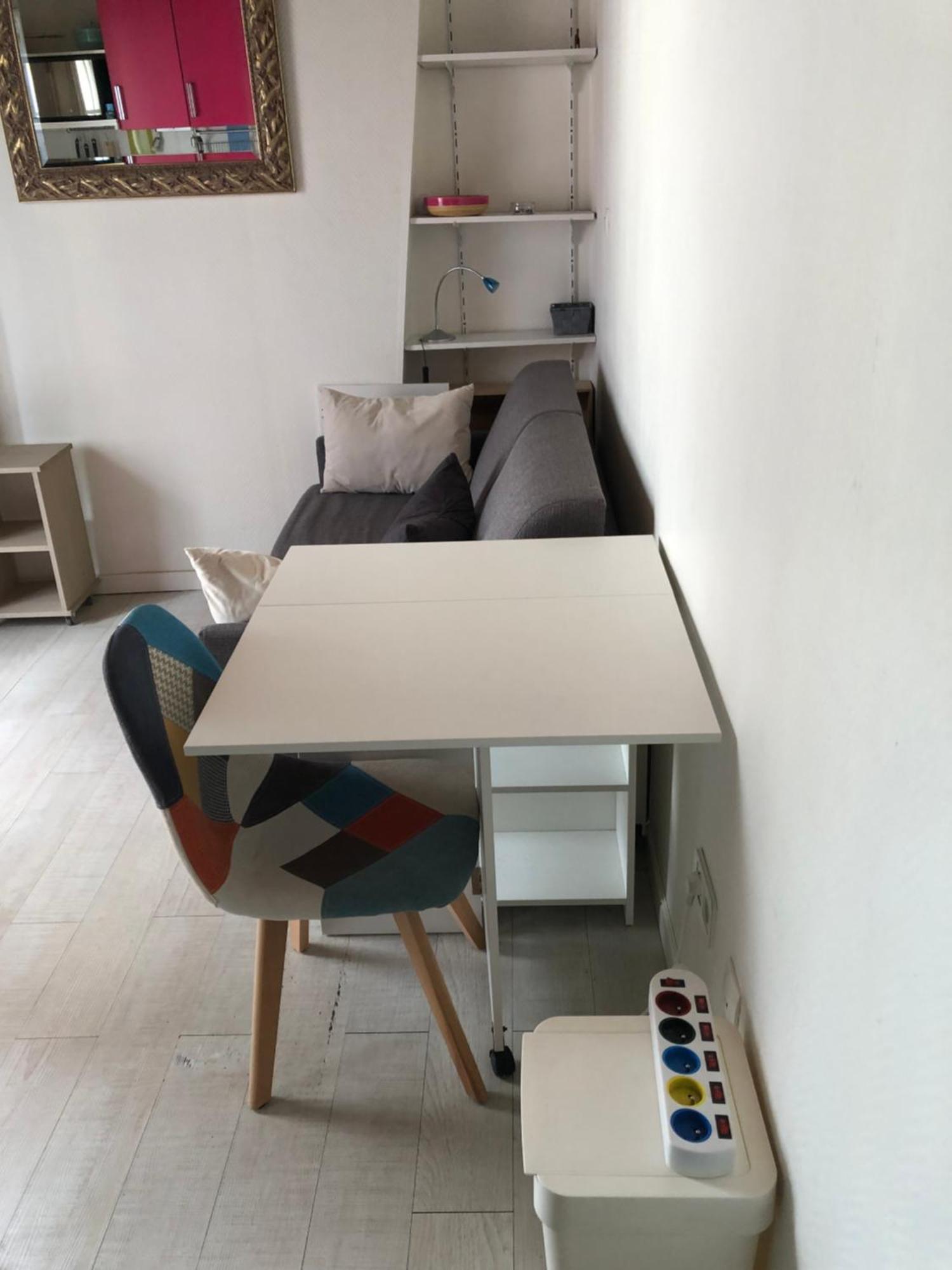 Apartment Chic & Vibrant Apartment, Place D'italie *